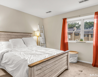 462 Glendale Avenue - Photo Thumbnail 27