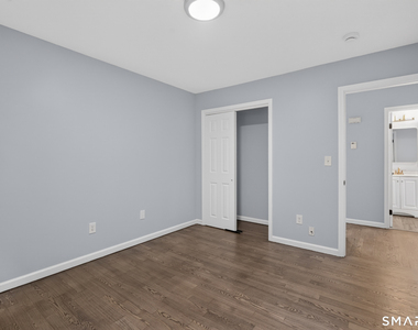 41 Admiral Street - Photo Thumbnail 14