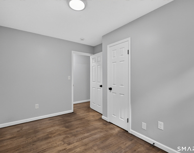 41 Admiral Street - Photo Thumbnail 17