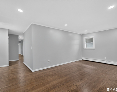 41 Admiral Street - Photo Thumbnail 7