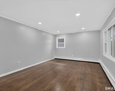 41 Admiral Street - Photo Thumbnail 4