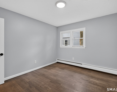 41 Admiral Street - Photo Thumbnail 10