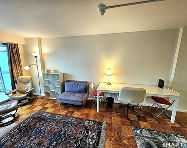 100 York Street - Photo Thumbnail 6