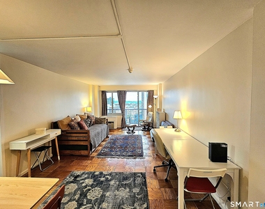 100 York Street - Photo Thumbnail 2