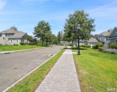 15, Unit #15 Damia Drive - Photo Thumbnail 37