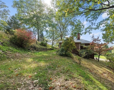 8966 Knoll Street - Photo Thumbnail 21