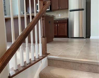 2027 Cade Drive - Photo Thumbnail 3