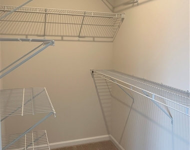 2027 Cade Drive - Photo Thumbnail 10