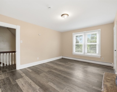 678 Gregg Ave - Photo Thumbnail 24