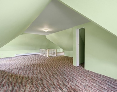 678 Gregg Ave - Photo Thumbnail 29