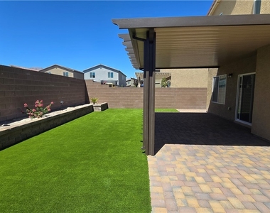7647 Duran Harbor Lane - Photo Thumbnail 26