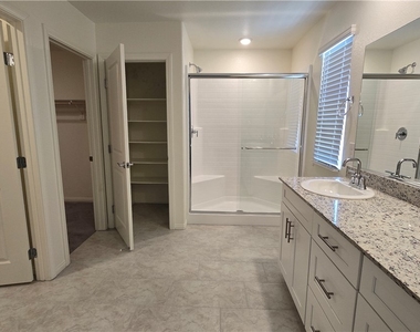 7647 Duran Harbor Lane - Photo Thumbnail 39