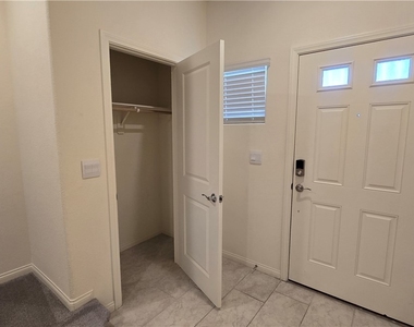 7647 Duran Harbor Lane - Photo Thumbnail 2
