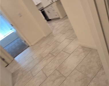 7647 Duran Harbor Lane - Photo Thumbnail 12