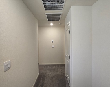 7647 Duran Harbor Lane - Photo Thumbnail 31