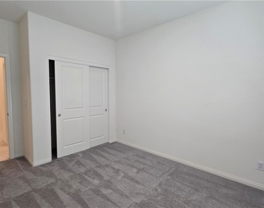 7647 Duran Harbor Lane - Photo Thumbnail 7