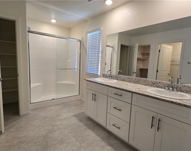 7647 Duran Harbor Lane - Photo Thumbnail 38
