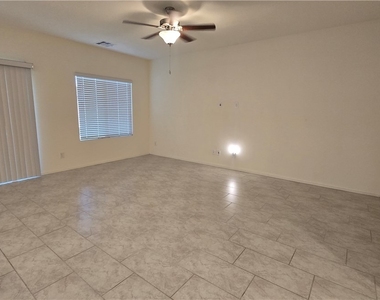 7647 Duran Harbor Lane - Photo Thumbnail 14