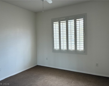 2581 Leighton Avenue - Photo Thumbnail 2