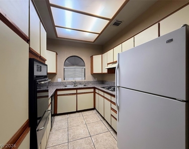 1403 Santa Margarita Street - Photo Thumbnail 8