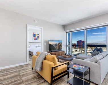 4471 Dean Martin Drive - Photo Thumbnail 2
