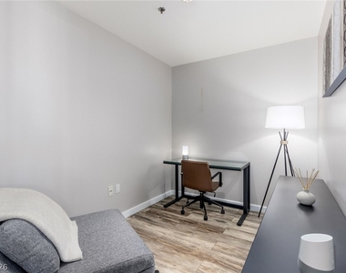 4471 Dean Martin Drive - Photo Thumbnail 28