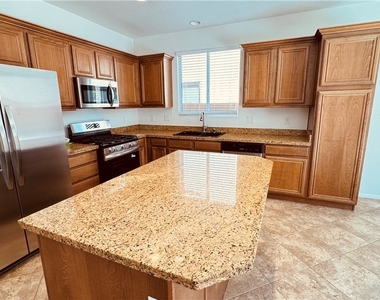 7965 Limestone Arch Avenue - Photo Thumbnail 17