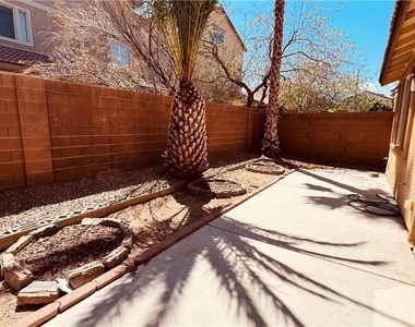7965 Limestone Arch Avenue - Photo Thumbnail 16