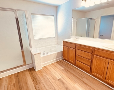 7965 Limestone Arch Avenue - Photo Thumbnail 33
