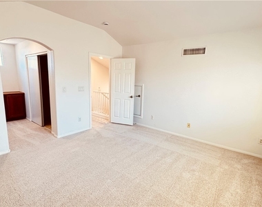 7965 Limestone Arch Avenue - Photo Thumbnail 37