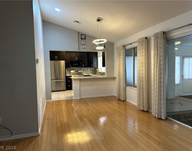 3013 Hawksdale Drive - Photo Thumbnail 3