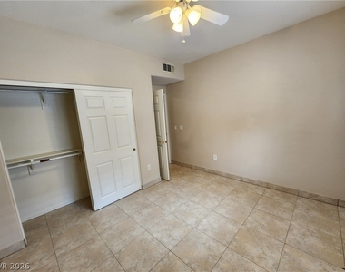 1050 E Cactus Avenue - Photo Thumbnail 31