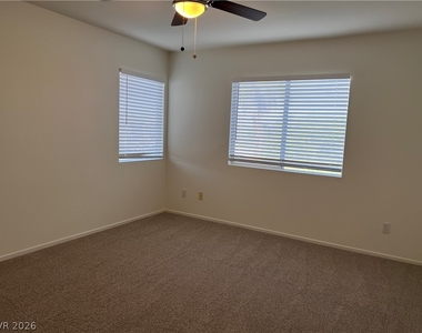 3031 Scenic Valley Way - Photo Thumbnail 16