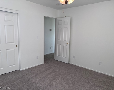 3031 Scenic Valley Way - Photo Thumbnail 14
