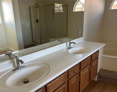 10590 Medicine Bow Street - Photo Thumbnail 4