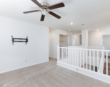 7477 Dune Sunflower Court - Photo Thumbnail 13