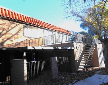 6671 Bubbling Brook Drive - Photo Thumbnail 2
