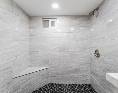 5402 Tahoe Drive - Photo Thumbnail 23