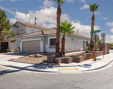 3790 Crest Horn Drive - Photo Thumbnail 2