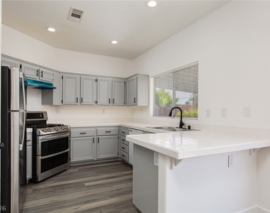 3790 Crest Horn Drive - Photo Thumbnail 10