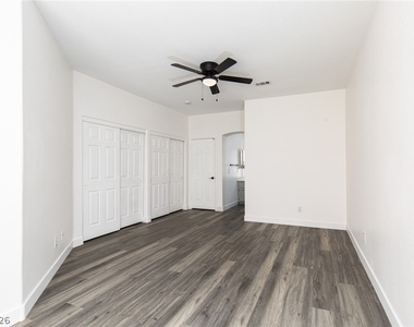 3790 Crest Horn Drive - Photo Thumbnail 14