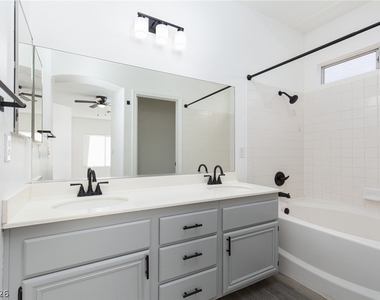 3790 Crest Horn Drive - Photo Thumbnail 15