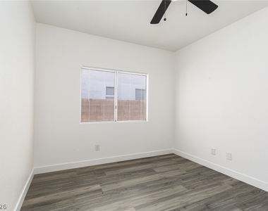 3790 Crest Horn Drive - Photo Thumbnail 18