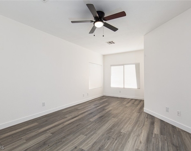 3790 Crest Horn Drive - Photo Thumbnail 13