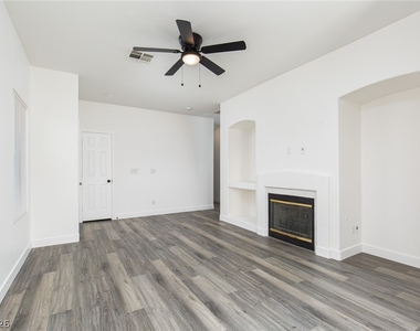 3790 Crest Horn Drive - Photo Thumbnail 7