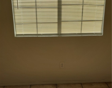 4659 Krissylouise Way - Photo Thumbnail 6