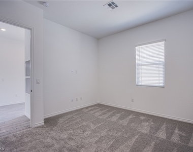 928 Allister Fields Lane - Photo Thumbnail 18