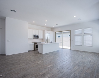 928 Allister Fields Lane - Photo Thumbnail 12