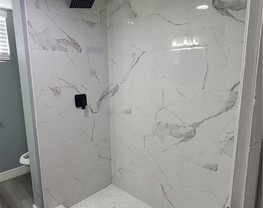 3240 N Michael Way - Photo Thumbnail 9