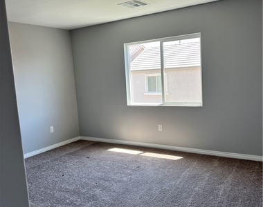 7714 Cannon Walk St - Photo Thumbnail 2
